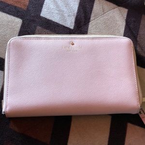 Kate spade Travel wallet